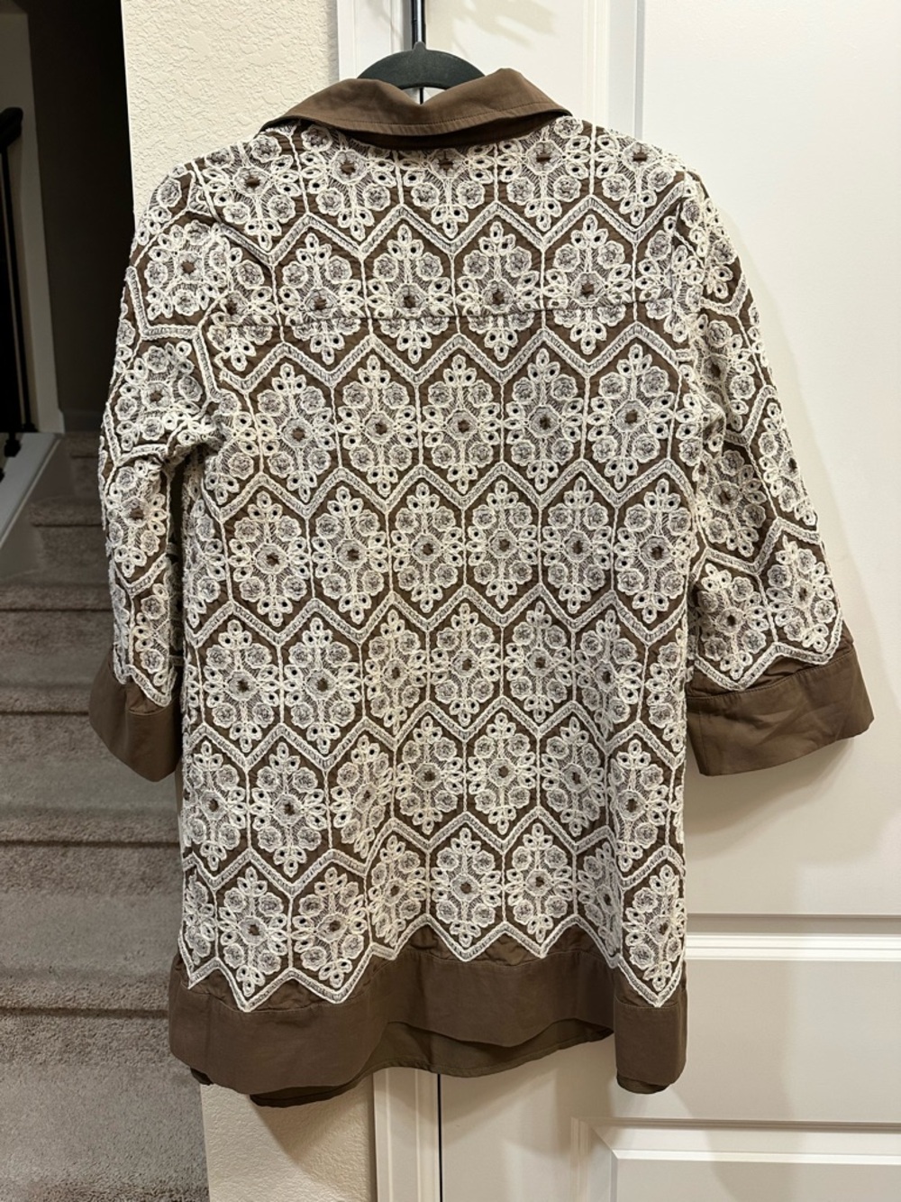 Tuckernuck Mocha Mousse Lace Collier Dress - Picture 3 of 3